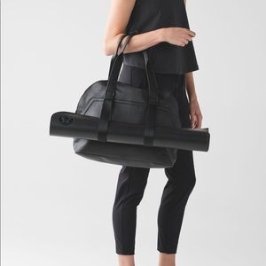 Lululemon Black Yin Time Yoga Bag